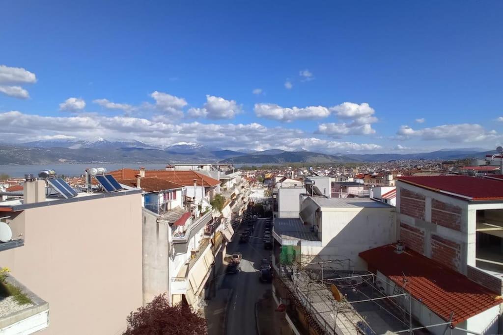 Διαμέρισμα Τριών Υπνοδωμάτιων. Ioannina Exterior foto
